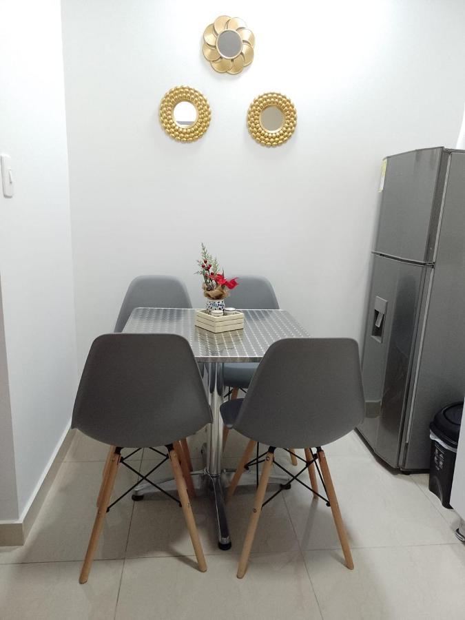 Apartasuites Aaa Modelia Apartment *